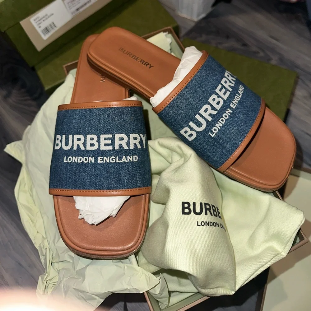 Burberry Carolyn Logo Printed Denim Slides 38.5 - Picture 1 of 7